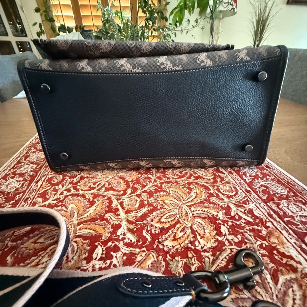 Coach Horse and Carriage Field Tote - Picture 10 of 11